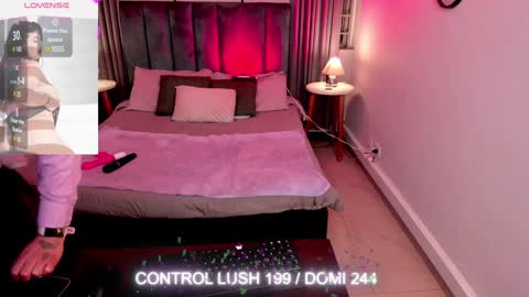 Sheyla online show from 12-18-24, 04:31