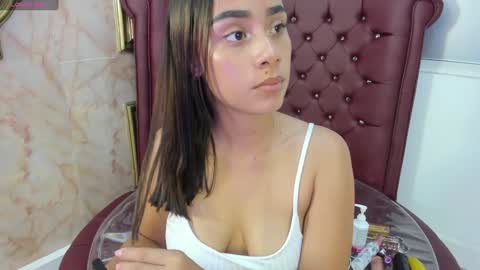 Sheyla online show from 12-29-24, 02:49