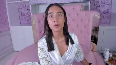 Sheyla online show from 01-14-25, 12:22