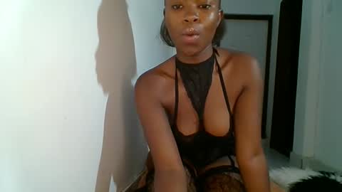 Snapshot of shi_assy chatting on 10-25-25, 06:02 shi assy online show from 10-25-25, 06:02