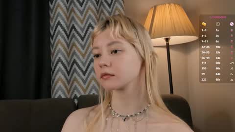 Iris online show from 03-11-25, 01:59