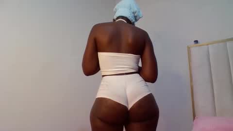 Snapshot of shillah024 chatting on 03-13-26, 05:52 Shilla online show from 03-13-26, 05:52