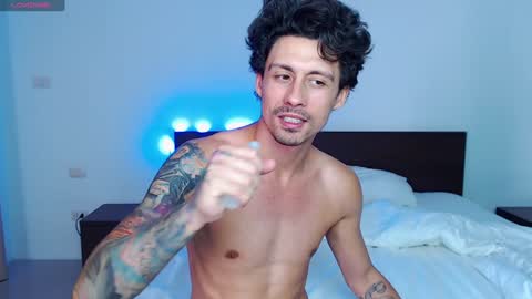 Lindsay  Damon online show from 12-18-24, 09:25