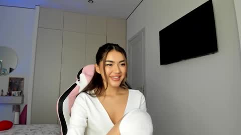 Shineel online show from 02-04-26, 04:07