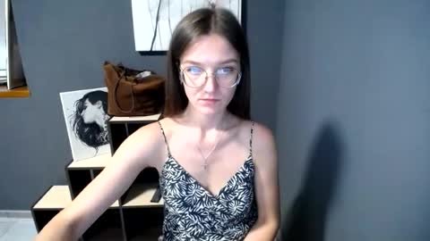 Jesica online show from 06-26-26, 09:57