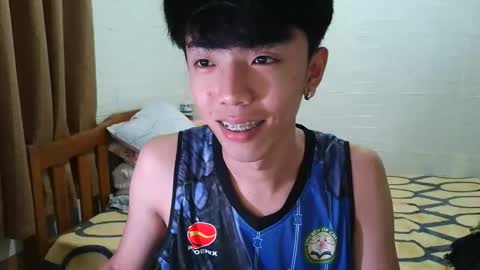 shinlao121203 online show from 05-12-26, 11:40