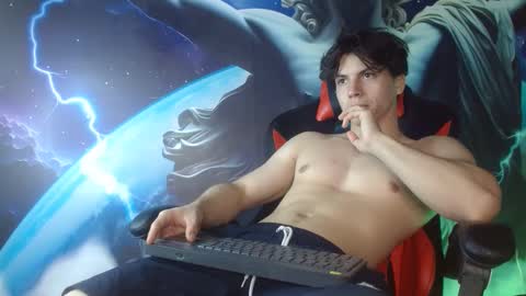 Snapshot of shinobi_grey chatting on 01-27-25, 06:30 .. shinobi .. online show from 01-27-25, 06:30