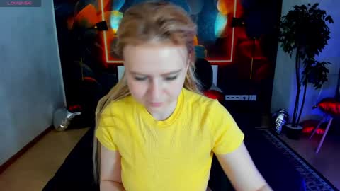 Lisa online show from 04-29-26, 01:43