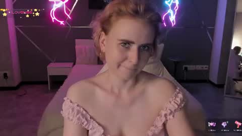 Snapshot of shiny_lisss chatting on 07-08-26, 07:57 Lisa online show from 07-08-26, 07:57