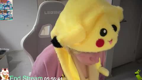 Im Lilu Rosenblum  Guys I have   ----Ill be glad to see you there online show from 03-10-26, 03:06