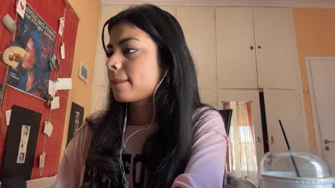 Karin online show from 05-12-26, 08:44