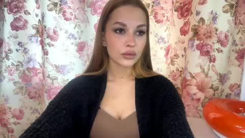 Joli online show from 04-22-26, 06:16