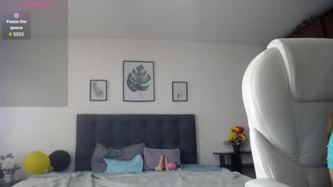 shirly online show from 01-08-25, 07:03