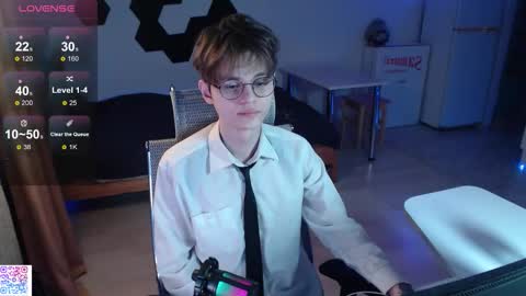 shiromy_ online show from 12-03-25, 06:06