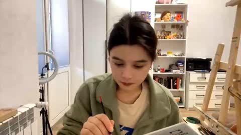 Marie online show from 02-17-26, 12:23