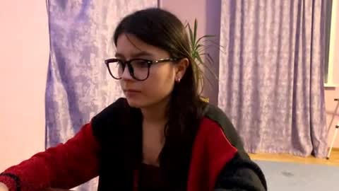 Marie online show from 04-29-26, 05:30