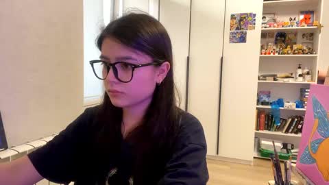 Marie online show from 05-09-26, 02:22