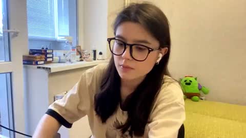 Marie online show from 06-16-26, 02:30