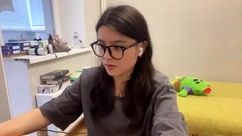 Marie online show from 06-29-26, 02:17