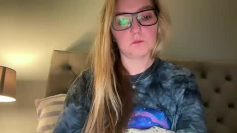 Snapshot of short_sweetpea chatting on 12-06-24, 12:38 short sweetpea online show from 12-06-24, 12:38