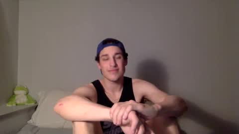 Snapshot of shortiesn40s chatting on 03-17-26, 05:55 shortiesn40s online show from 03-17-26, 05:55