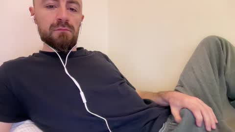 show_jizzness online show from 02-06-25, 08:18