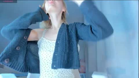 jennywoody online show from 02-12-26, 04:51