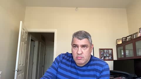 Chicago Guy online show from 02-25-25, 08:41