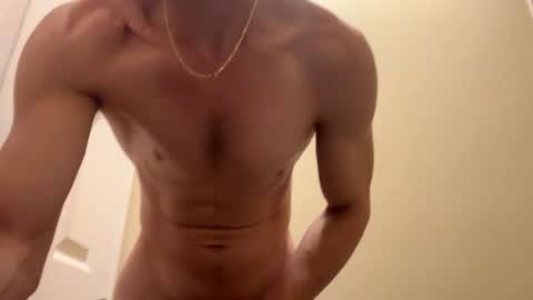 Snapshot of shredzzz_ chatting on 10-11-25, 07:51 shredzzz_ online show from 10-11-25, 07:51