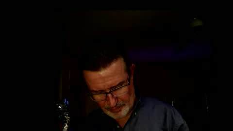 shrewtamer online show from 10-10-25, 02:10