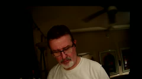 shrewtamer online show from 10-25-25, 02:52