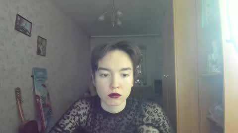 Snapshot of shtuchka2000 chatting on 11-28-25, 08:55 shtuchka2000 online show from 11-28-25, 08:55