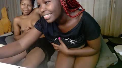 Snapshot of shugahnash chatting on 12-10-24, 07:32 nash online show from 12-10-24, 07:32