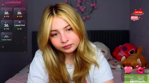 Molly online show from 12-10-24, 11:40