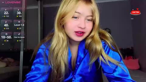 Molly online show from 02-06-25, 10:53
