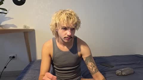 your shy boy online show from 02-09-26, 12:09