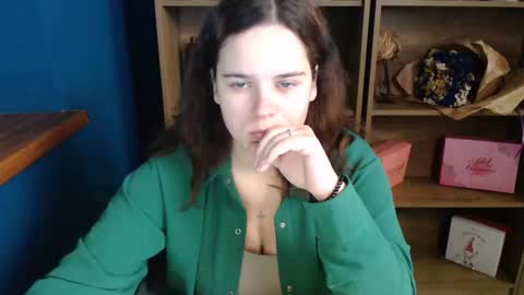 shy_lil online show from 10-12-25, 10:03
