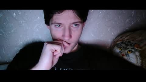 Matthew online show from 10-29-25, 01:52