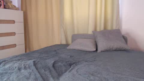 Milena online show from 03-06-25, 07:36