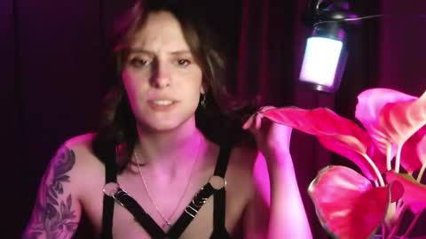 shy_miracle online show from 05-17-26, 03:08