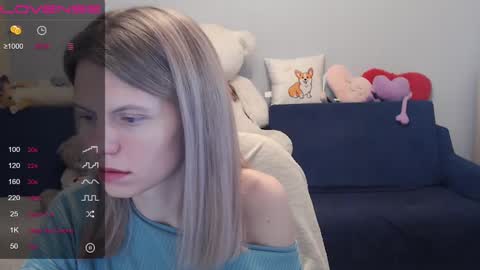 Snapshot of shy_moony chatting on 02-13-25, 09:27 just Alex online show from 02-13-25, 09:27