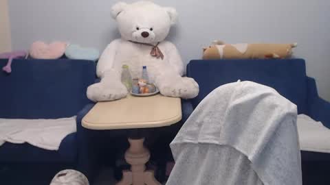 Snapshot of shy_moony chatting on 05-05-26, 08:06 just Alex online show from 05-05-26, 08:06