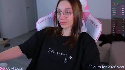 Snapshot of shy_or_horny chatting on 02-23-26, 09:17 HI i am Marcy online show from 02-23-26, 09:17