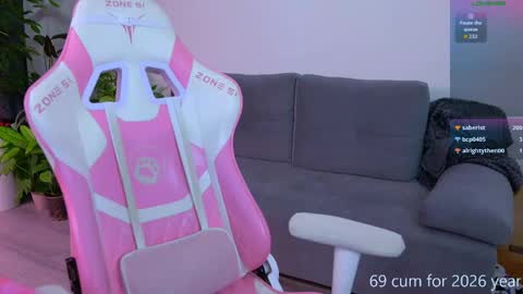 Snapshot of shy_or_horny chatting on 03-19-26, 09:52 HI i am Marcy online show from 03-19-26, 09:52