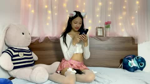 shy_pink_doll online show from 05-31-26, 06:09