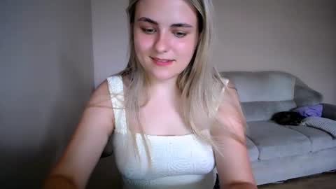 shy_sabrina_ online show from 07-21-26, 01:35