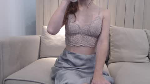 Snapshot of shy_schoolgirl_ chatting on 01-22-25, 12:06 shy_schoolgirl_ online show from 01-22-25, 12:06