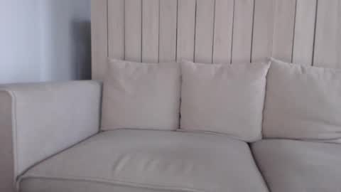 Snapshot of shy_schoolgirl_ chatting on 02-02-25, 02:13 shy_schoolgirl_ online show from 02-02-25, 02:13