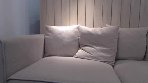 Snapshot of shy_schoolgirl_ chatting on 02-18-25, 04:37 shy_schoolgirl_ online show from 02-18-25, 04:37