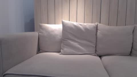 Snapshot of shy_schoolgirl_ chatting on 02-20-25, 04:36 shy_schoolgirl_ online show from 02-20-25, 04:36